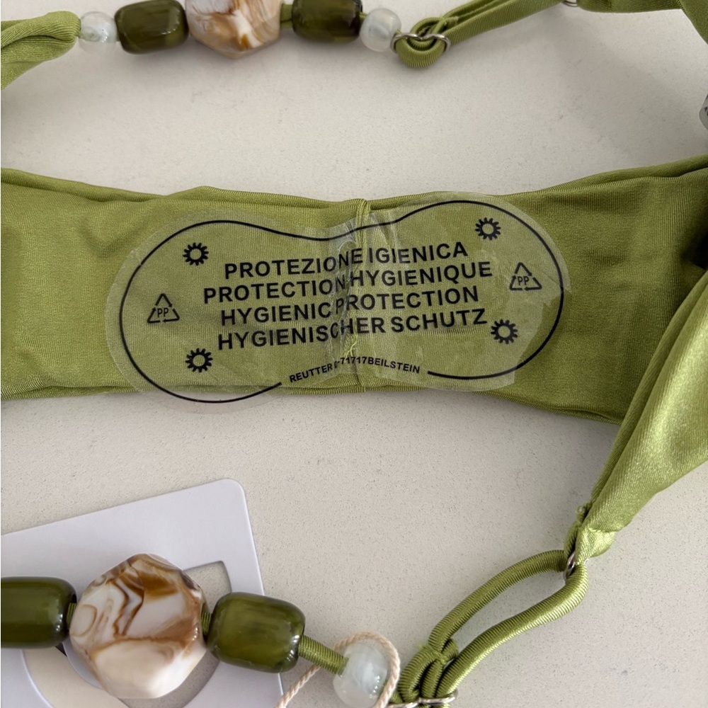 Commense Strappy Ruffle Detail Bikini Set NWT - Picture 12 of 14